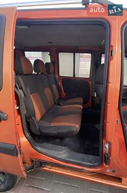 Минивэн Fiat Doblo 2006 в 