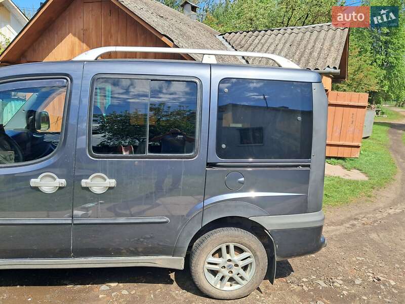 Мінівен Fiat Doblo 2005 в Жовкві фото 3 Мінівен Fiat Doblo 2005 в Жовкві