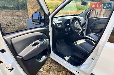 Минивэн Fiat Doblo 2011 в 