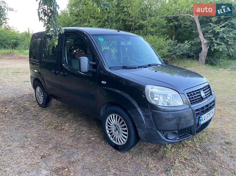 Мінівен Fiat Doblo 2007 в 