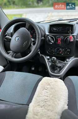 Минивэн Fiat Doblo 2007 в 