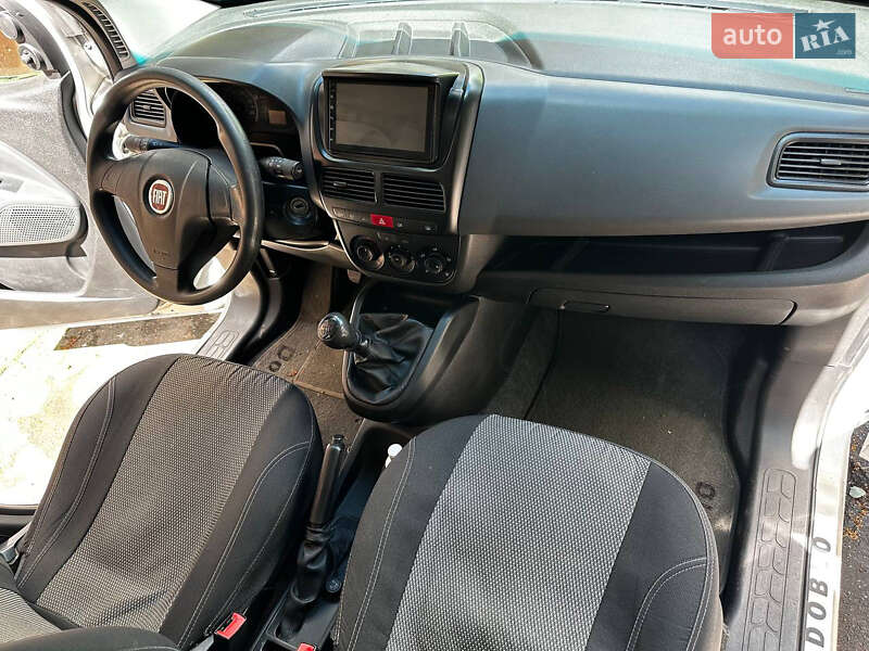Мінівен Fiat Doblo 2012 в Рівному