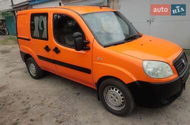 Минивэн Fiat Doblo 2010 в 