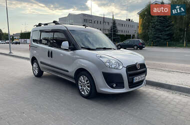 Минивэн Fiat Doblo 2012 в Киеве