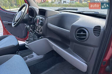Минивэн Fiat Doblo 2009 в 