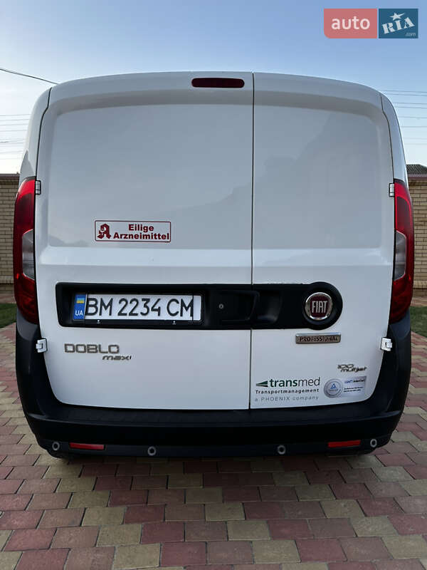 Вантажний фургон Fiat Doblo 2016 в Охтирці
