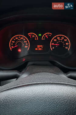 Грузовой фургон Fiat Doblo 2011 в 