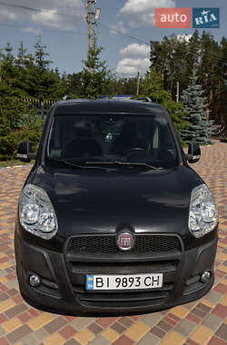 Грузовой фургон Fiat Doblo 2012 в 