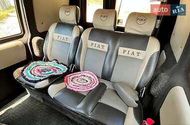 Мінівен Fiat Doblo 2004 в 