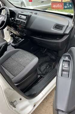 Грузовой фургон Fiat Doblo 2010 в 