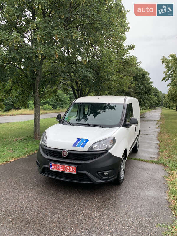 Грузовой фургон Fiat Doblo 2020 в Киеве