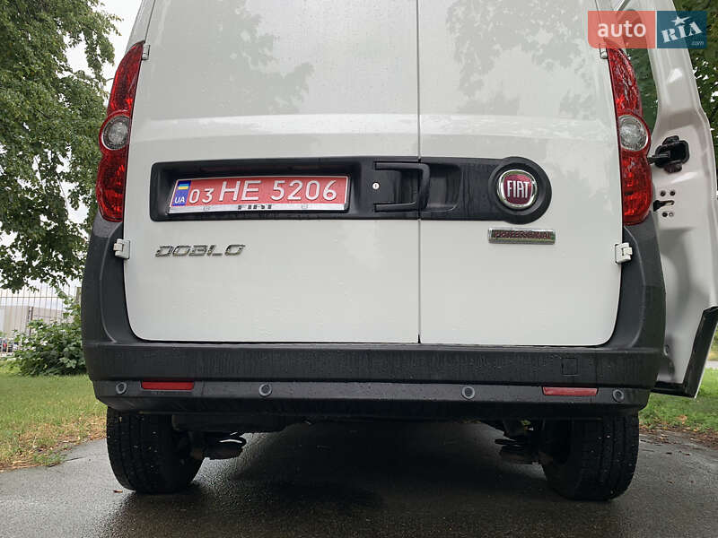 Грузовой фургон Fiat Doblo 2020 в Киеве