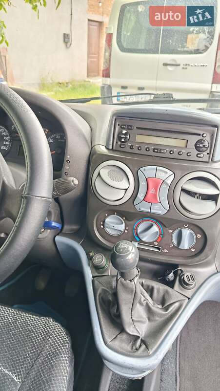 Минивэн Fiat Doblo 2004 в Умани