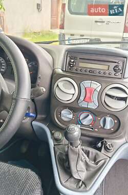 Минивэн Fiat Doblo 2004 в 
