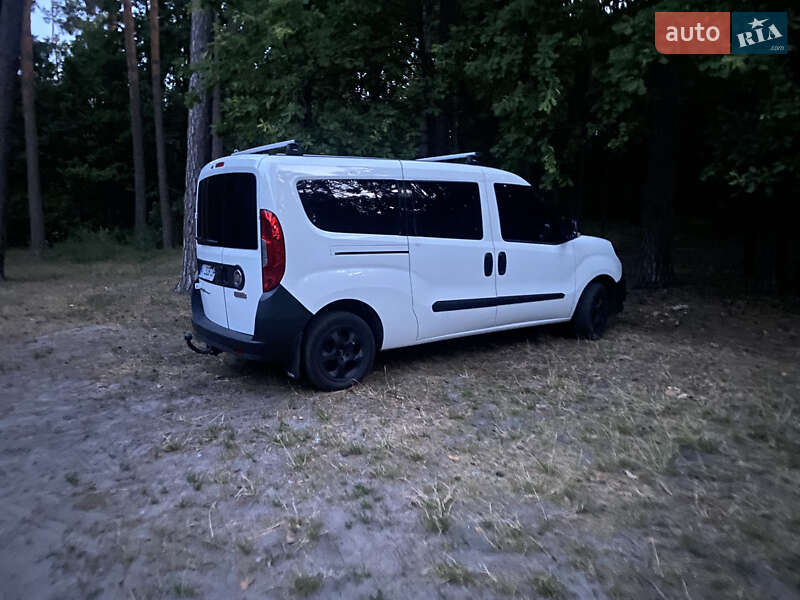 Мінівен Fiat Doblo 2020 в Святопетрівське