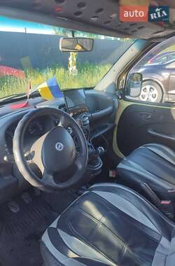 Минивэн Fiat Doblo 2005 в 