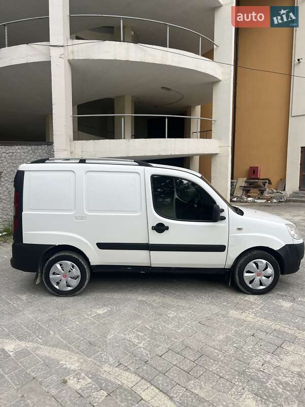 Другие грузовики Fiat Doblo 2008 в Трускавце фото 8 Другие грузовики Fiat Doblo 2008 в Трускавце