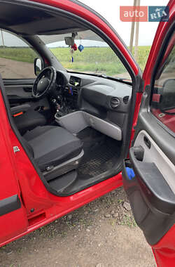 Минивэн Fiat Doblo 2009 в 