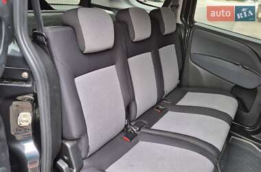 Минивэн Fiat Doblo 2011 в 