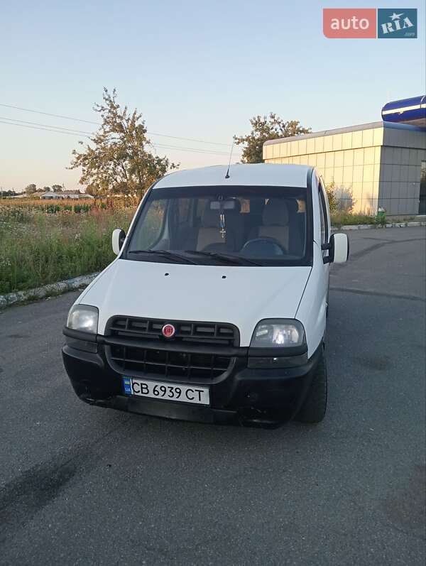 Минивэн Fiat Doblo 2003 в 