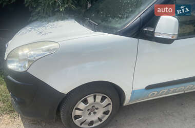 Грузовой фургон Fiat Doblo 2013 в 