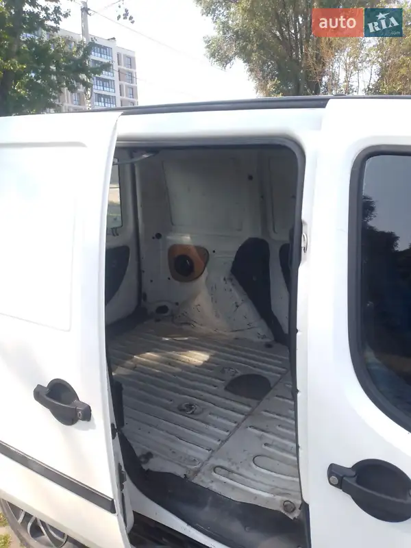 Fiat Doblo 2004 VIN ZFA22300005122518 фото оголошення 4 з 24