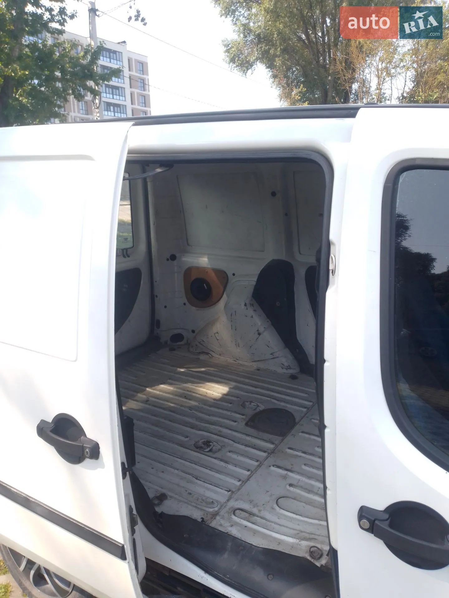 Fiat Doblo 2004 VIN ZFA22300005122518 фото оголошення 4 з 14