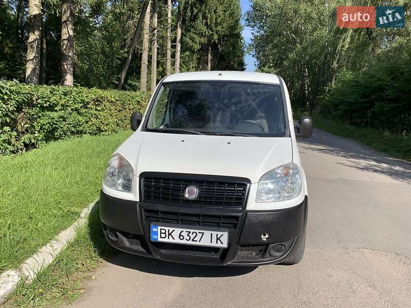 Грузовой фургон Fiat Doblo 2009 в 