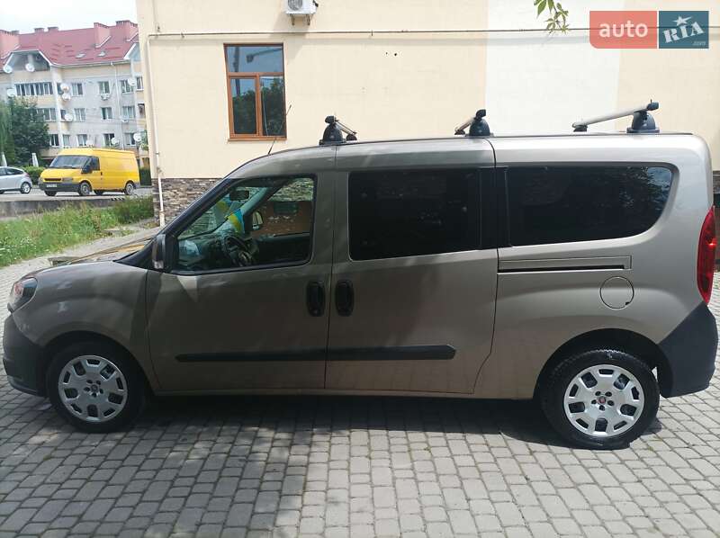 Минивэн Fiat Doblo 2018 в Ужгороде