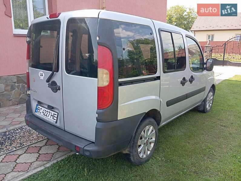 Минивэн Fiat Doblo 2010 в Стрые