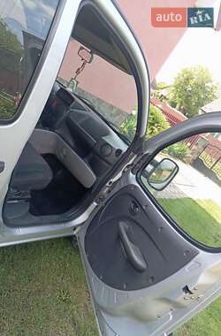 Минивэн Fiat Doblo 2010 в 
