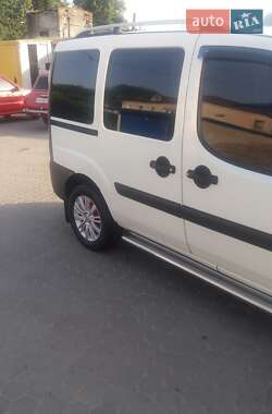 Минивэн Fiat Doblo 2006 в 