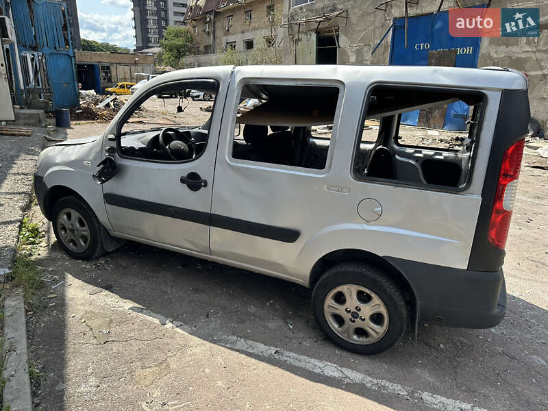 Минивэн Fiat Doblo 2013 в Киеве