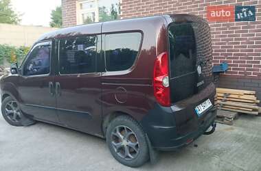 Минивэн Fiat Doblo 2010 в 