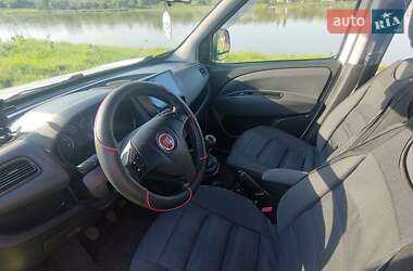 Минивэн Fiat Doblo 2010 в 