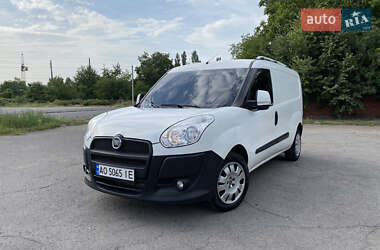 Грузовой фургон Fiat Doblo 2012 в Мукачево