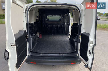 Грузовой фургон Fiat Doblo 2012 в 