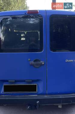 Минивэн Fiat Doblo 2004 в 