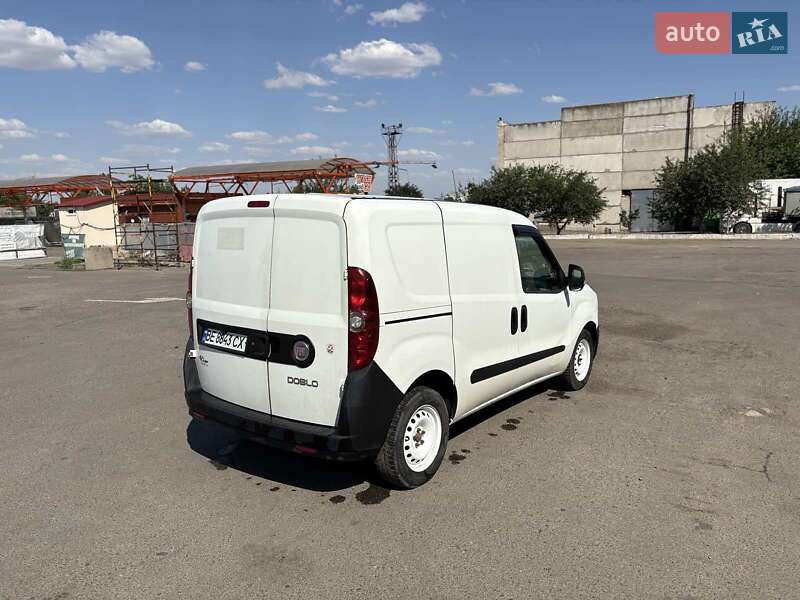 Вантажний фургон Fiat Doblo 2012 в Миколаєві фото 4 Вантажний фургон Fiat Doblo 2012 в Миколаєві