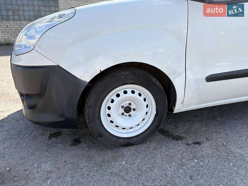 Вантажний фургон Fiat Doblo 2012 в Миколаєві фото 9 Вантажний фургон Fiat Doblo 2012 в Миколаєві