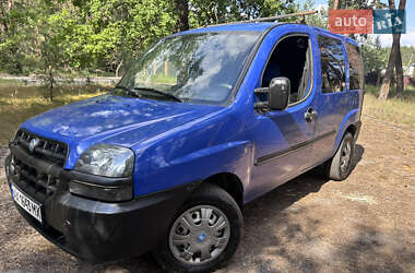 Грузовой фургон Fiat Doblo 2004 в 