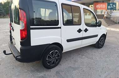 Минивэн Fiat Doblo 2010 в 
