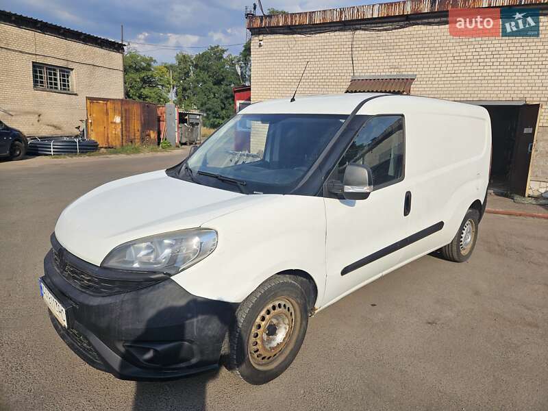 Грузовой фургон Fiat Doblo 2016 в Киеве фото 2 Грузовой фургон Fiat Doblo 2016 в Киеве