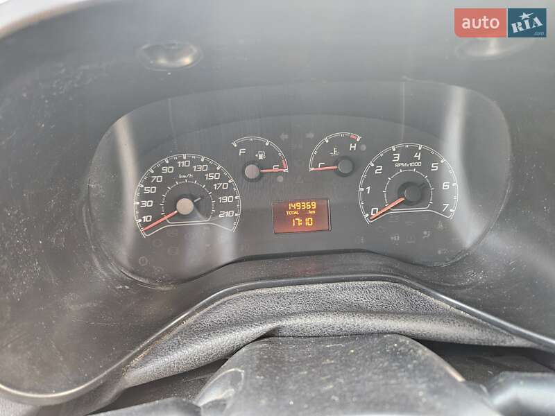 Грузовой фургон Fiat Doblo 2016 в Киеве фото 5 Грузовой фургон Fiat Doblo 2016 в Киеве