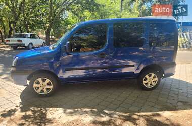 Минивэн Fiat Doblo 2002 в 
