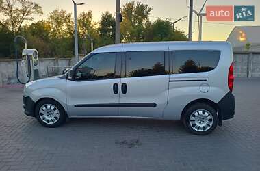 Минивэн Fiat Doblo 2012 в 