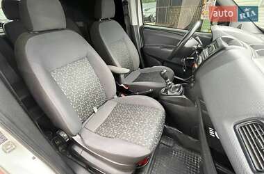 Грузопассажирский фургон Fiat Doblo 2010 в 