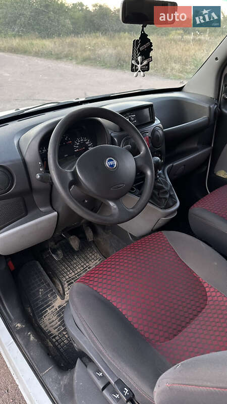 Минивэн Fiat Doblo 2006 в Чернигове фото 7 Минивэн Fiat Doblo 2006 в Чернигове