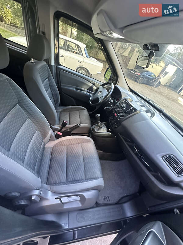 Минивэн Fiat Doblo 2011 в Одессе