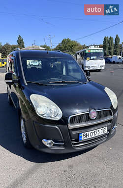 Минивэн Fiat Doblo 2011 в 